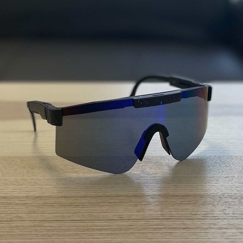 Novelty Retro Sunglasses (Blue/Black)